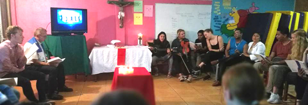 misa juvenil alajuelita 2016